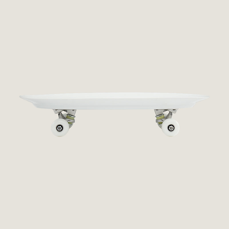 スケートボード | Hermès - エルメス-公式サイト